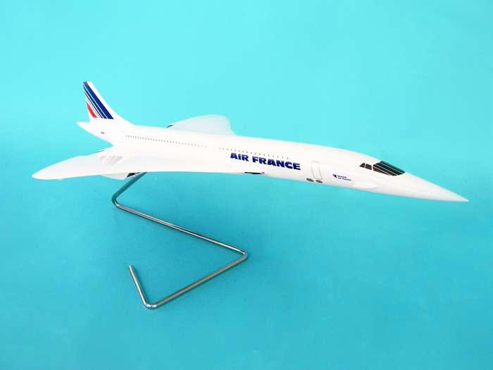 British Airways Concorde Supersonic Jet 1:250 Plastic Model Replica Aircraft 