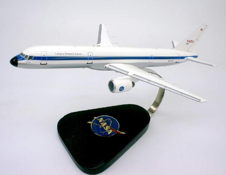 NASA - Boeing 757-200 - ARIES - Langley Research Center - 1/125 Scale Mahogany Model