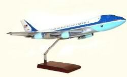 Air Force One - VC-25A 747-200 - 1/100 Scale Resin Model - B11310C3R