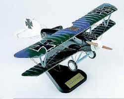 Albatross D-V Goring - Elite Skywarrior - 1/20 Scale Mahogany Model - ESFN002W