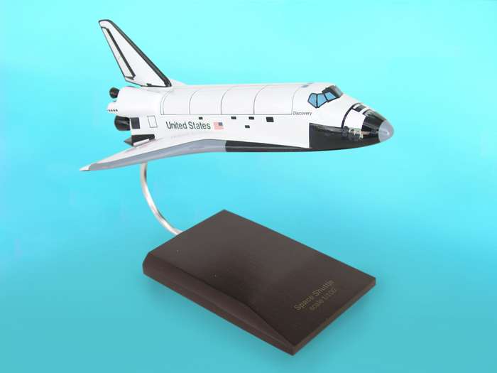 NASA - Space Shuttle Discovery - 1/100 Scale Large Mahogany Model