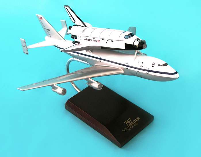 NASA - Boeing 747 with Orbiter Shuttle Piggyback - 1/200 Scale