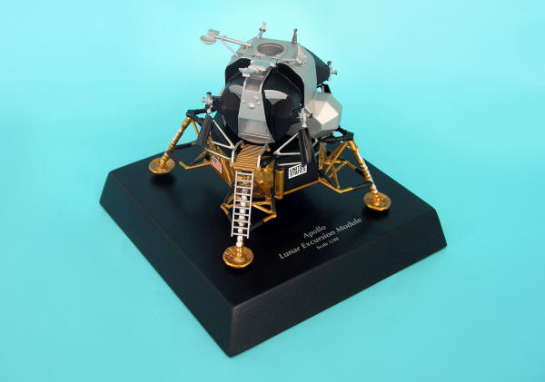 NASA - Apollo LEM - Lunar Excursion Module - 1/48 Scale Model