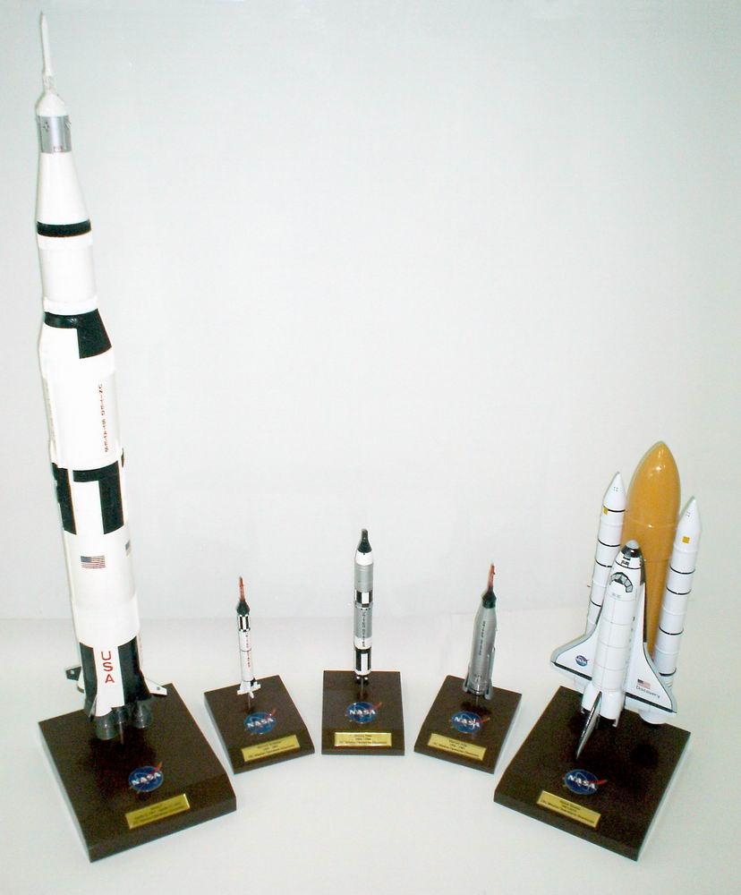 1x Space Shuttle und 1 x Saturn V Mini 11,5 cm 13,5 NASA RAKETE  Rocket YAKAiR 