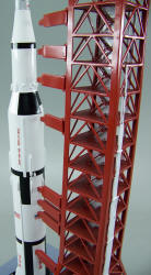 Apollo - Saturn V Rocket on Launch Pad - 1/200 Scale Model