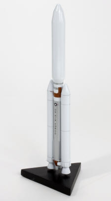 Martin-Marietta - USAF Titan IV Rocket with SRMU - 1/200 Scale Resin Model