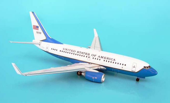 USAF Boeing C-40B VIP - 1/200 Scale Metal Model - AV2737001