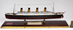 Signed RMS Titanic 1/350