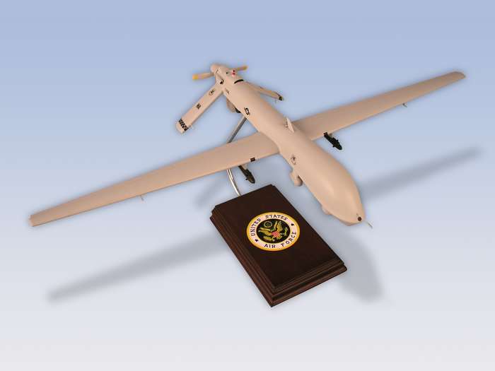 USAF MQ-1 Predator UAV Airplane Model