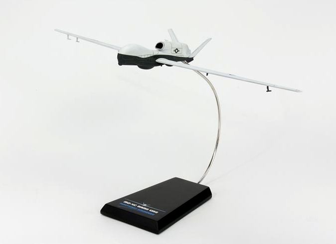 USAF - MQ-4C BAMS Global Hawk - 1/72 Scale Resin Model